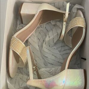 Aldo Women's Iridescent Cream Heels